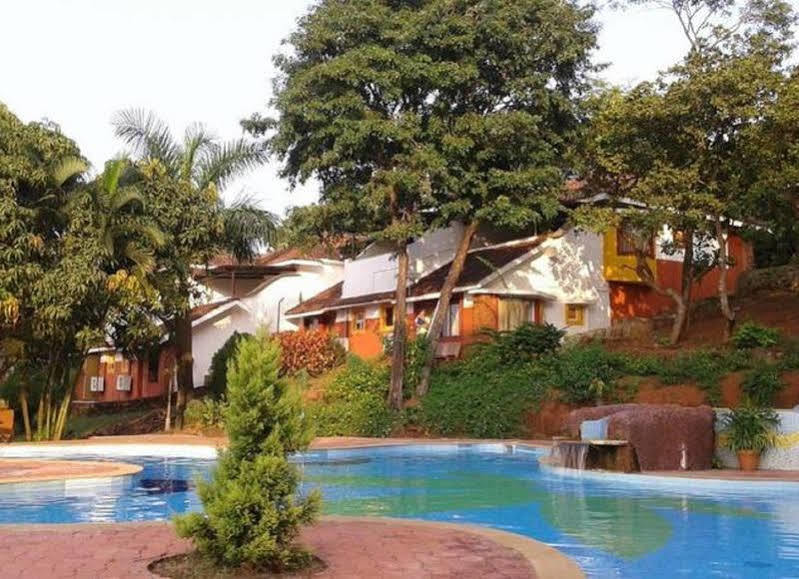 Nirvana Hermitage Anjuna Exterior foto